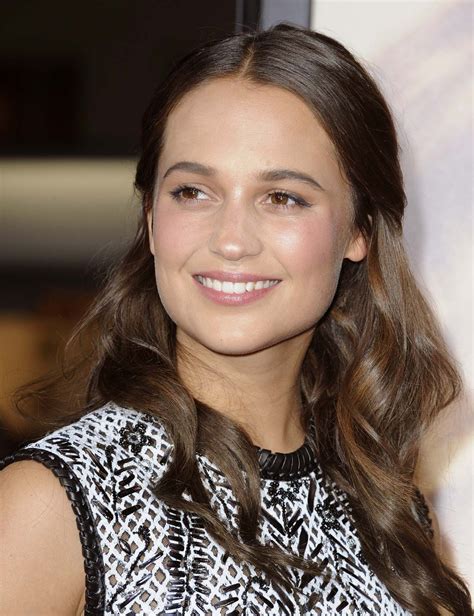 alicia vikander ethnicity.